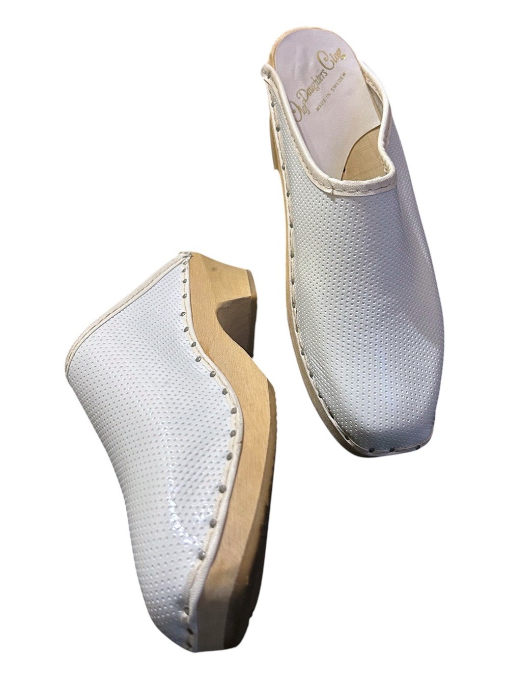 Vintage 70’s Scandinavian Leather White Perforated Studded Wooden Heel Clogs 6.5